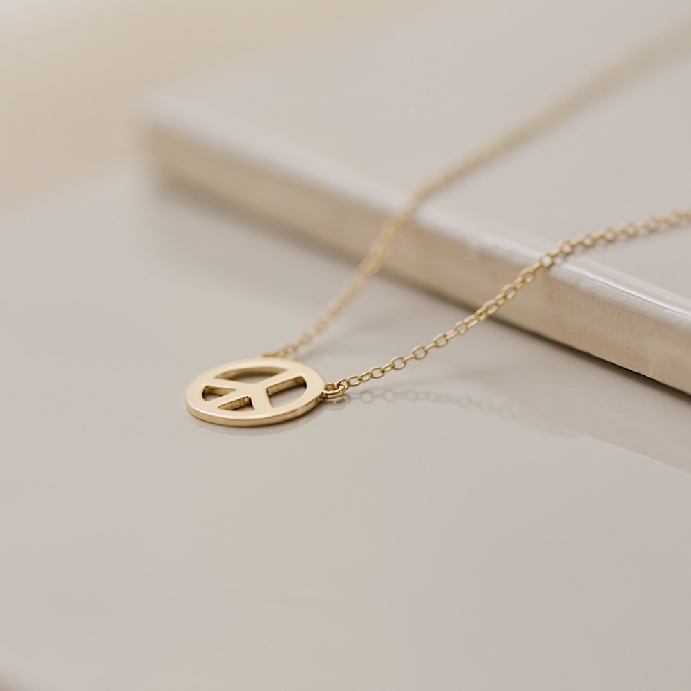 Peace Sign Necklace | 14k Gold Plated - Picture 2 of 4